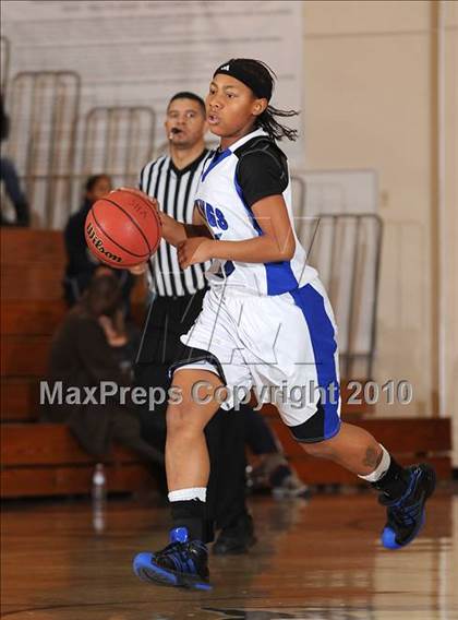 Thumbnail 2 in Westmoor vs. Valley (Jimmy V Classic) photogallery.