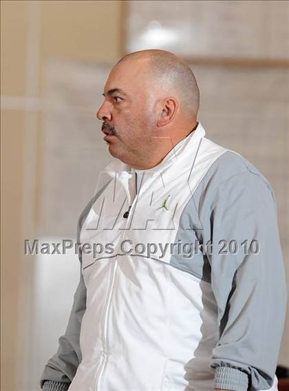 Thumbnail 2 in Westmoor vs. Valley (Jimmy V Classic) photogallery.