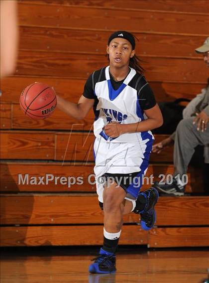 Thumbnail 1 in Westmoor vs. Valley (Jimmy V Classic) photogallery.
