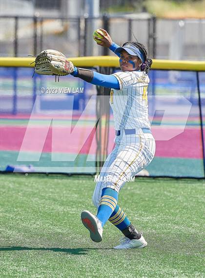 Thumbnail 3 in Foothill @ Pinole Valley (CIF NorCal Division 3 Round 1) photogallery.