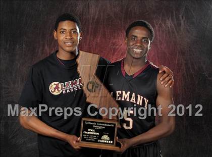 Thumbnail 3 in Alemany (CIF State D3 Award Photos) photogallery.