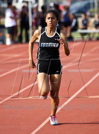 Thumbnail 1 in South West Yosemite League Meet #1 (1600m) photogallery.