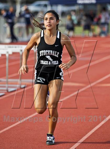 Thumbnail 2 in South West Yosemite League Meet #1 (1600m) photogallery.