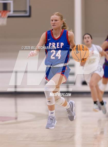 Thumbnail 3 in Jackson Prep vs. Oak Forest Academy photogallery.