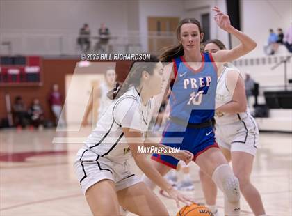Thumbnail 3 in Jackson Prep vs. Oak Forest Academy photogallery.