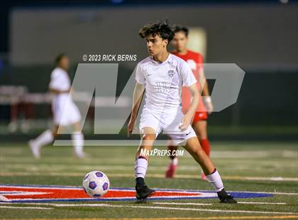 Thumbnail 3 in Oak Ridge vs Grand Oaks (Battle of the Oaks) photogallery.