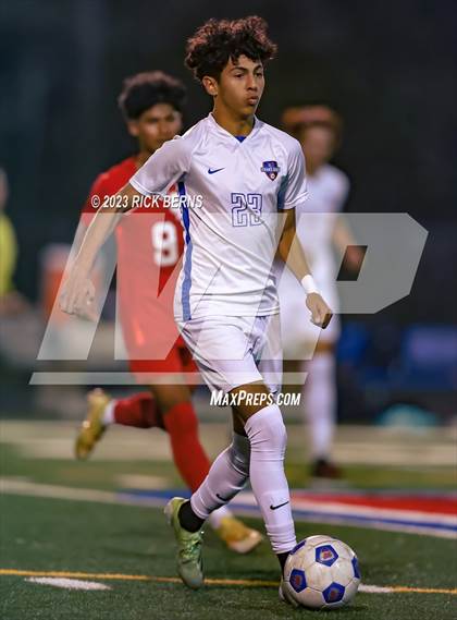 Thumbnail 3 in Oak Ridge vs Grand Oaks (Battle of the Oaks) photogallery.