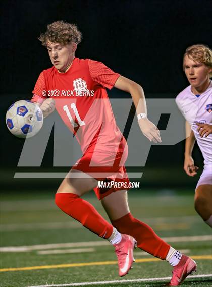 Thumbnail 3 in Oak Ridge vs Grand Oaks (Battle of the Oaks) photogallery.