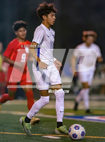 Thumbnail 1 in Oak Ridge vs Grand Oaks (Battle of the Oaks) photogallery.