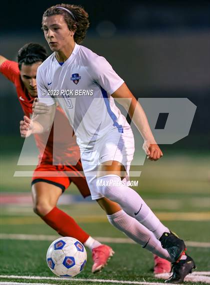 Thumbnail 1 in Oak Ridge vs Grand Oaks (Battle of the Oaks) photogallery.