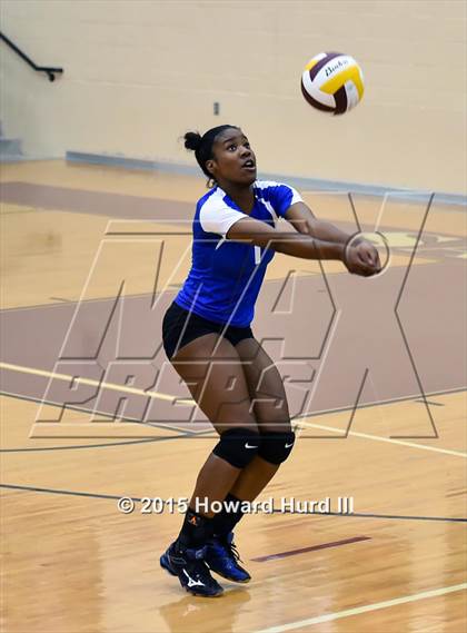 Thumbnail 2 in Grand Prairie vs Trimble Tech (EMS-ISD Tournament) photogallery.