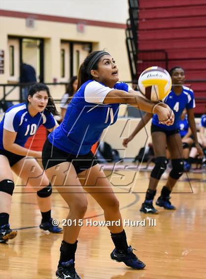 Thumbnail 2 in Grand Prairie vs Trimble Tech (EMS-ISD Tournament) photogallery.