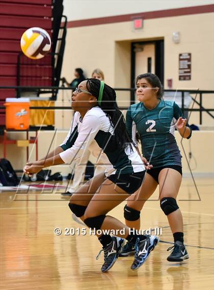 Thumbnail 2 in Grand Prairie vs Trimble Tech (EMS-ISD Tournament) photogallery.