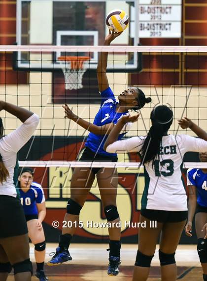 Thumbnail 2 in Grand Prairie vs Trimble Tech (EMS-ISD Tournament) photogallery.