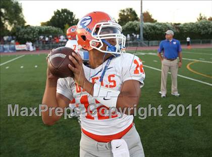 Thumbnail 2 in Bishop Gorman @ De La Salle photogallery.