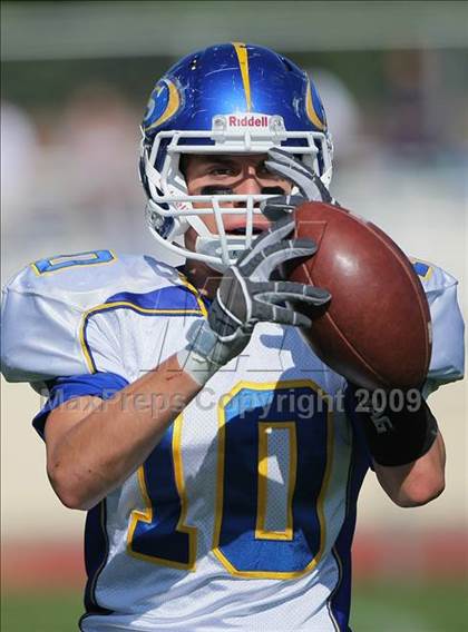 Thumbnail 2 in Serra @ Riordan photogallery.