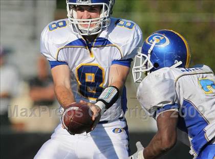 Thumbnail 2 in Serra @ Riordan photogallery.