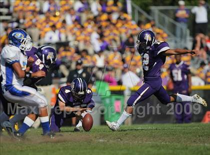 Thumbnail 2 in Serra @ Riordan photogallery.
