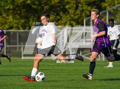 Thumbnail 3 in JV: Ben Davis @ Brownsburg photogallery.