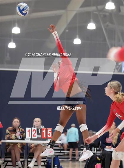 Thumbnail 3 in BVCHEA HomeSchool vs. Madisonville (Legends Invitational) photogallery.