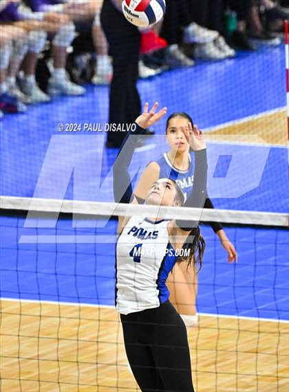Thumbnail 3 in Del Norte vs. Haxtun (CHSAA 2A First Round) photogallery.