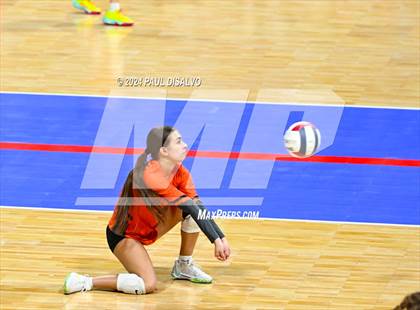 Thumbnail 2 in Del Norte vs. Haxtun (CHSAA 2A First Round) photogallery.