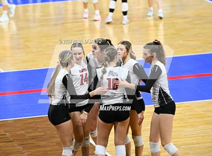 Thumbnail 1 in Del Norte vs. Haxtun (CHSAA 2A First Round) photogallery.