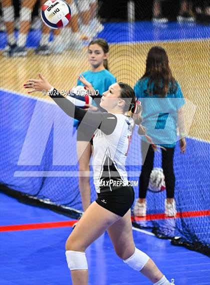 Thumbnail 3 in Del Norte vs. Haxtun (CHSAA 2A First Round) photogallery.