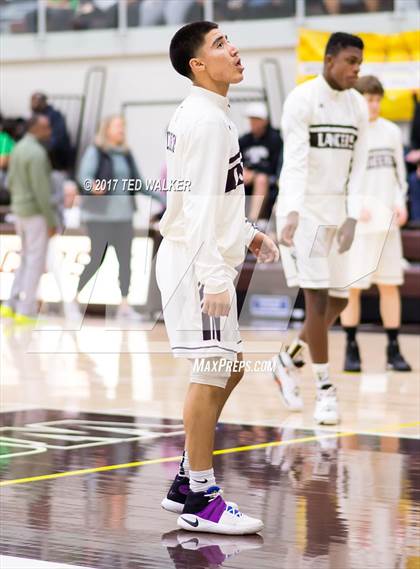 Thumbnail 1 in Moreau Catholic @ Saint Francis (CIF NorCal D2 Championship) photogallery.