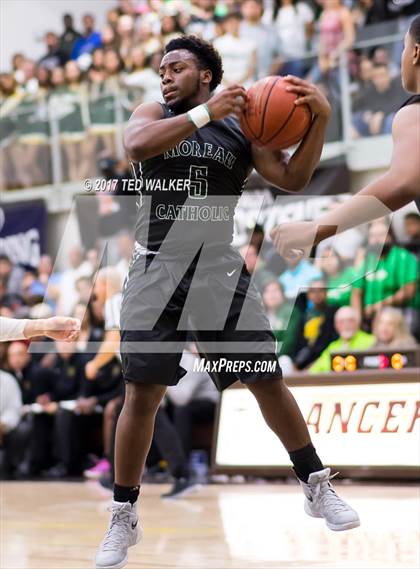 Thumbnail 2 in Moreau Catholic @ Saint Francis (CIF NorCal D2 Championship) photogallery.
