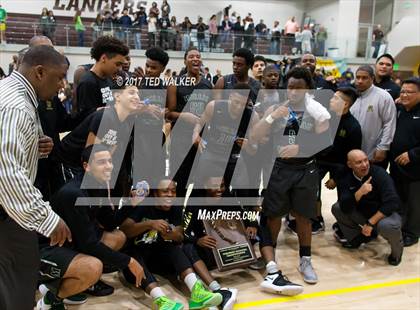 Thumbnail 3 in Moreau Catholic @ Saint Francis (CIF NorCal D2 Championship) photogallery.