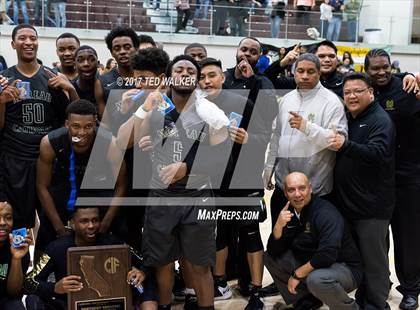 Thumbnail 2 in Moreau Catholic @ Saint Francis (CIF NorCal D2 Championship) photogallery.