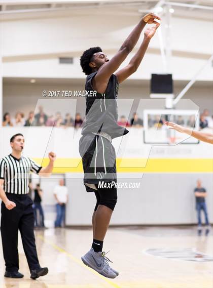 Thumbnail 1 in Moreau Catholic @ Saint Francis (CIF NorCal D2 Championship) photogallery.