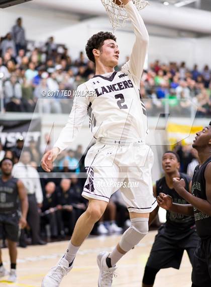 Thumbnail 3 in Moreau Catholic @ Saint Francis (CIF NorCal D2 Championship) photogallery.