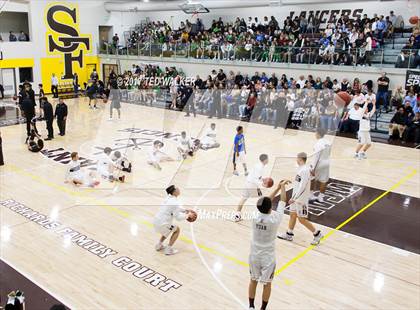Thumbnail 2 in Moreau Catholic @ Saint Francis (CIF NorCal D2 Championship) photogallery.