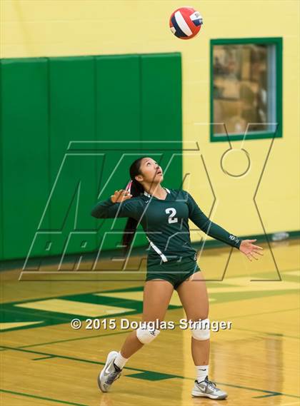 Thumbnail 2 in Irvington @ Moreau Catholic photogallery.