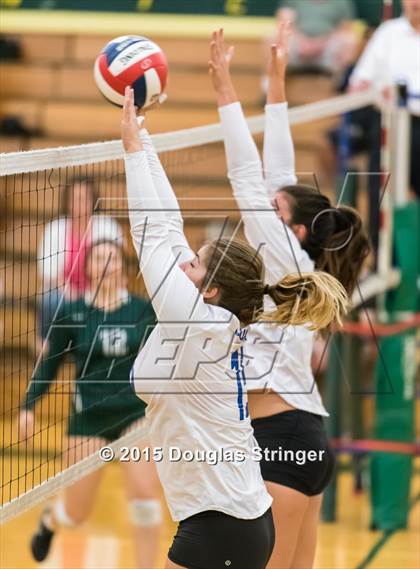 Thumbnail 2 in Irvington @ Moreau Catholic photogallery.