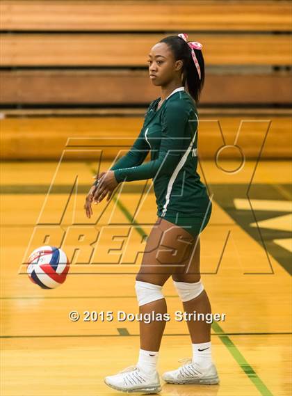 Thumbnail 3 in Irvington @ Moreau Catholic photogallery.