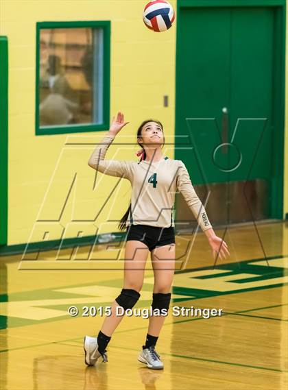 Thumbnail 1 in Irvington @ Moreau Catholic photogallery.