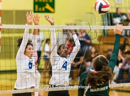 Thumbnail 2 in Irvington @ Moreau Catholic photogallery.