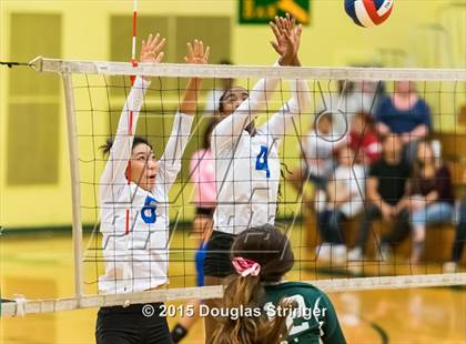 Thumbnail 3 in Irvington @ Moreau Catholic photogallery.