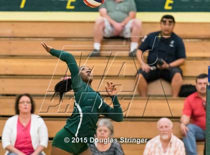 Thumbnail 2 in Irvington @ Moreau Catholic photogallery.