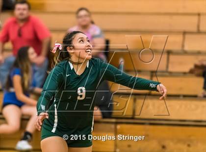 Thumbnail 3 in Irvington @ Moreau Catholic photogallery.