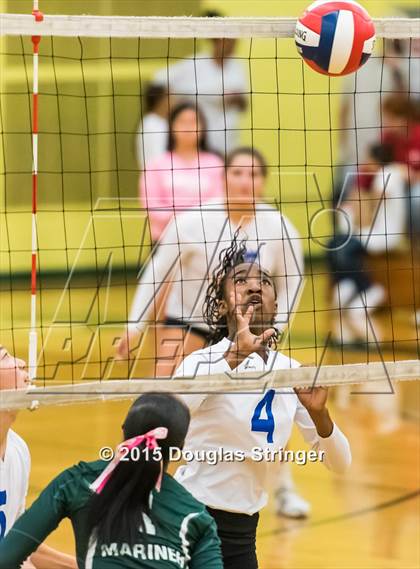 Thumbnail 1 in Irvington @ Moreau Catholic photogallery.
