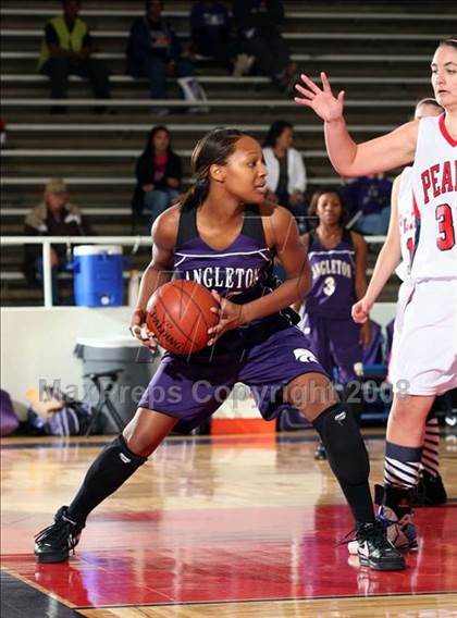 Thumbnail 3 in Angleton vs. Richardson (McDonald's Texas Invitational) photogallery.