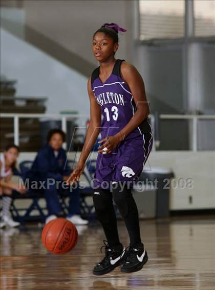 Thumbnail 2 in Angleton vs. Richardson (McDonald's Texas Invitational) photogallery.
