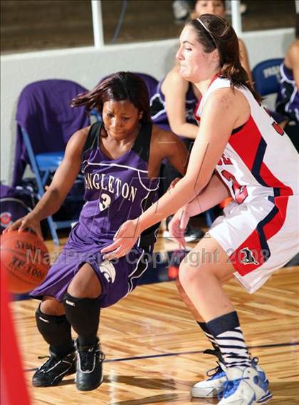 Thumbnail 1 in Angleton vs. Richardson (McDonald's Texas Invitational) photogallery.
