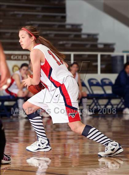 Thumbnail 2 in Angleton vs. Richardson (McDonald's Texas Invitational) photogallery.
