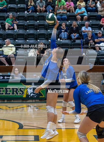 Thumbnail 2 in JV: Buna @ East Chambers photogallery.