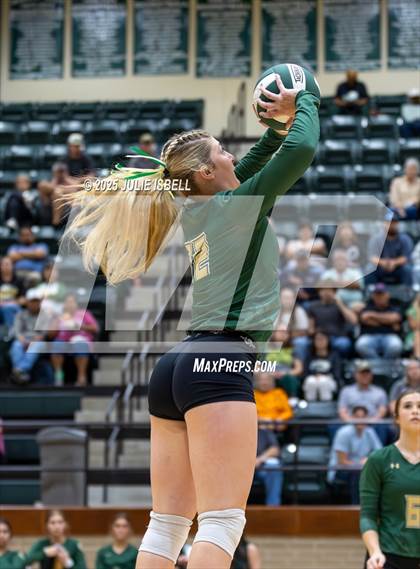 Thumbnail 2 in JV: Buna @ East Chambers photogallery.